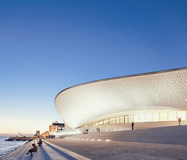 Museu EDP – MAAT, Lisboa: painéis de GRC